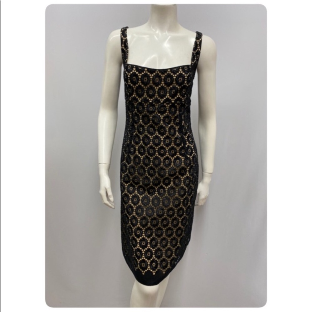 Elie Tahari dress size 2 excellent condition